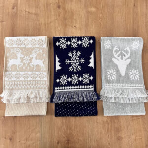 Unikatna pletena kapa i šal by Baka Mraz